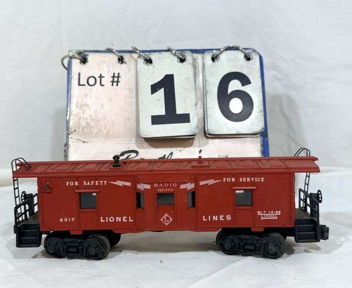 LIONEL 6517 O-GAUGE BAY WINDOW CABOOSE