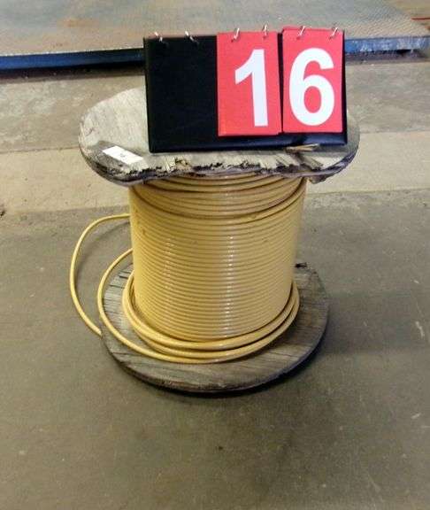 SPOOL: 4 AWG COPPER WIRE - GROSS WEIGHT 118 LBS