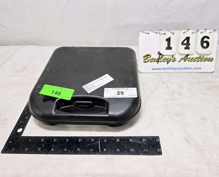 GROOMING SET W/ GUARDS