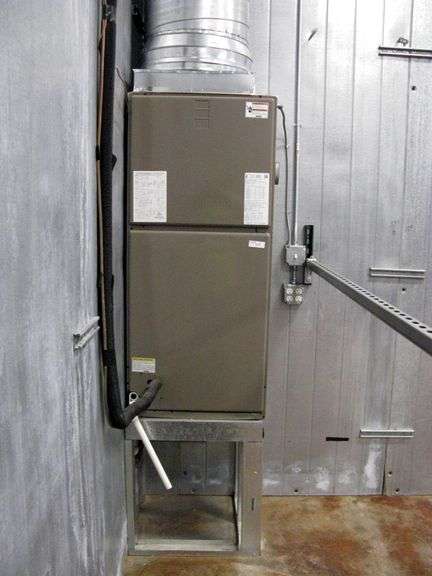 COLEMAN AE60DBC21G MULTI SPEED AIR HANDLER - **BUYER RESPONSIBLE FOR REMOVAL! SEE ADDITIONAL NOTES**