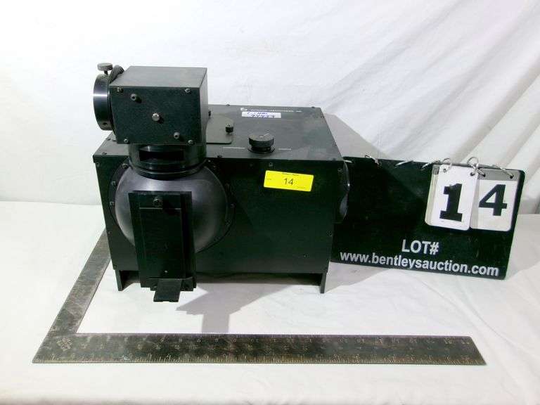 INTEGRATING SPHERE REFLECTANCE ATTACHMENT