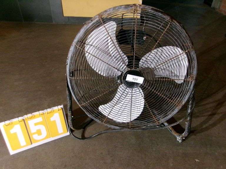 INDUSTRIAL FLOOR FAN - RUSTY