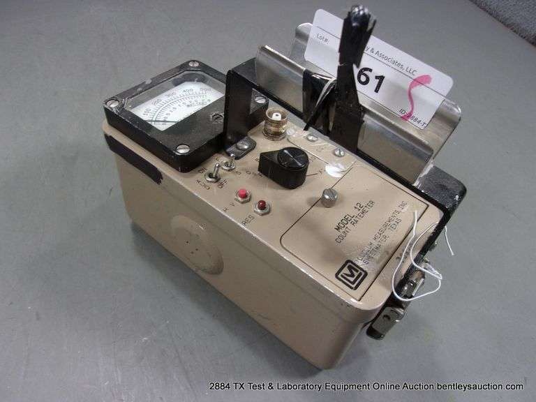 LUDLUM MEASUREMENTS MODEL: 12 SURVEY COUNT RATE METER