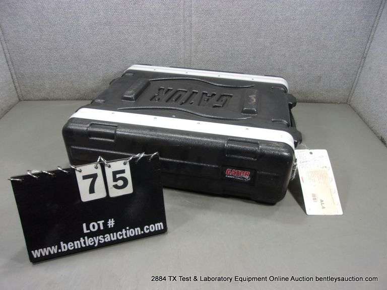 NEW GATOR EQUIPMENT CASE MODEL: GR-25 - PORTABLE CASE