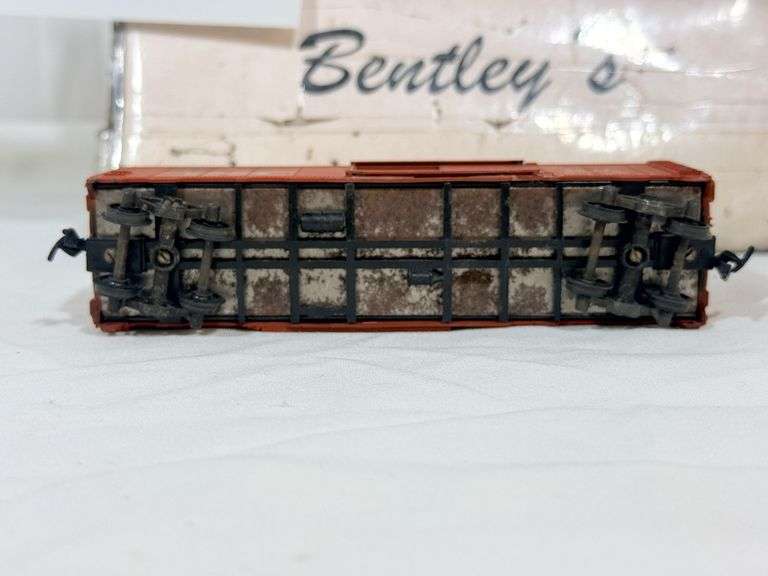 NEW HAVEN BOXCAR 39288, HO-SCALE