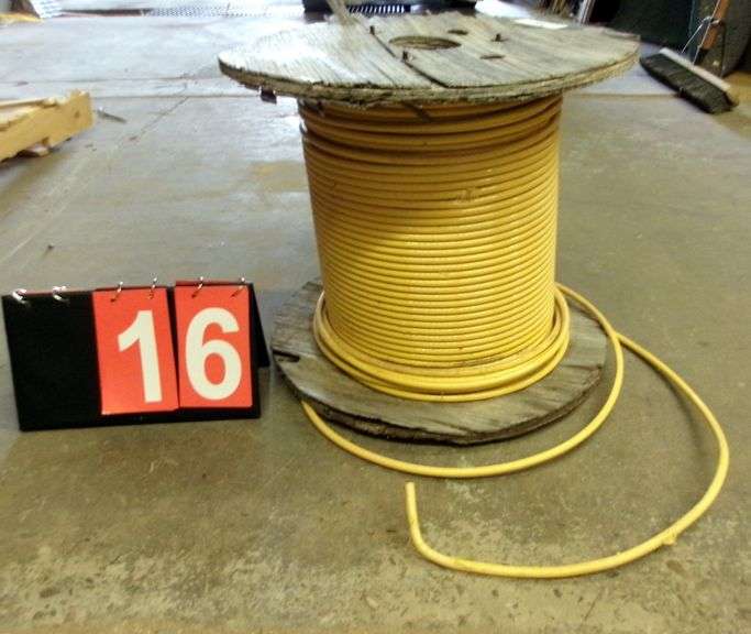SPOOL: 4 AWG COPPER WIRE - GROSS WEIGHT 118 LBS