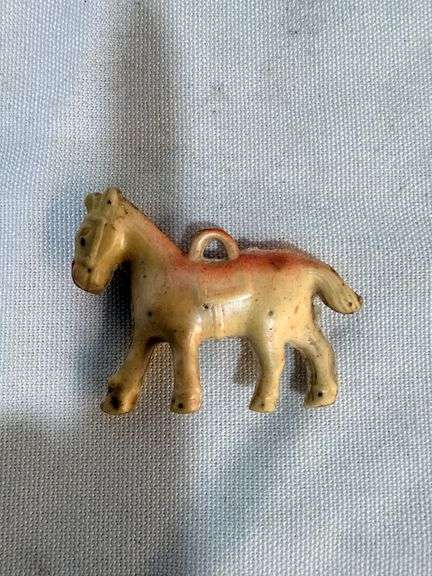 BIN: ASSORTED FIGURINES