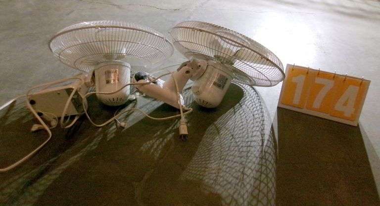 HURRICANE SUPREME 16IN. WALL MOUNT FAN, QTY 2