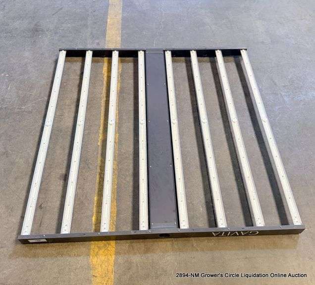 GAVITA PRO 1700E LED 120-277V, 670 WATT DISPLAY RACK SYSTEM