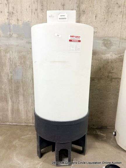 CONE BOTTOM TANK W/ STAND