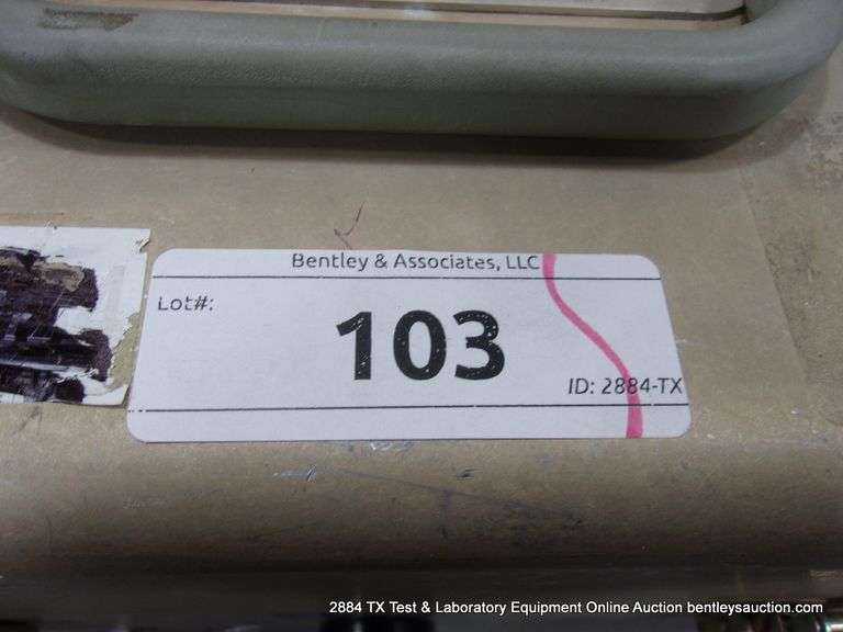 PRESSURIZED ALUMINUM EQUIPMENT STORAGE CASE