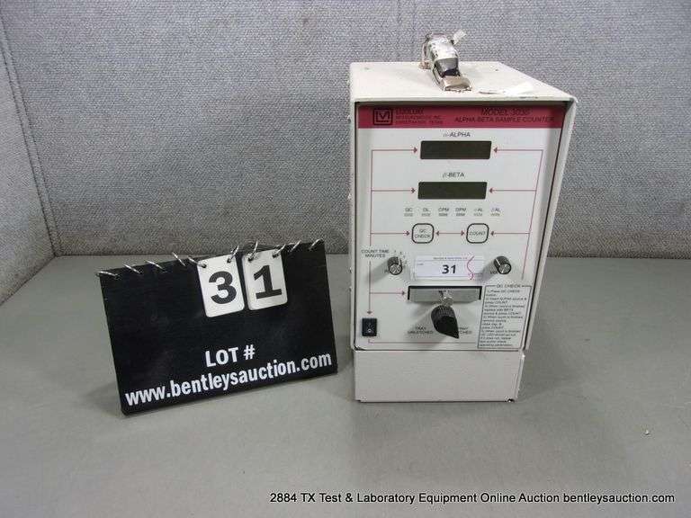 LUDLUM MEASUREMENTS MODEL: 3030 ALPHA-BETA SAMPLE COUNTER