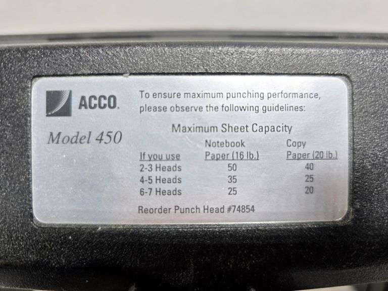 ACCO MODEL 450 ADJUSTABLE HOLE PUNCH
