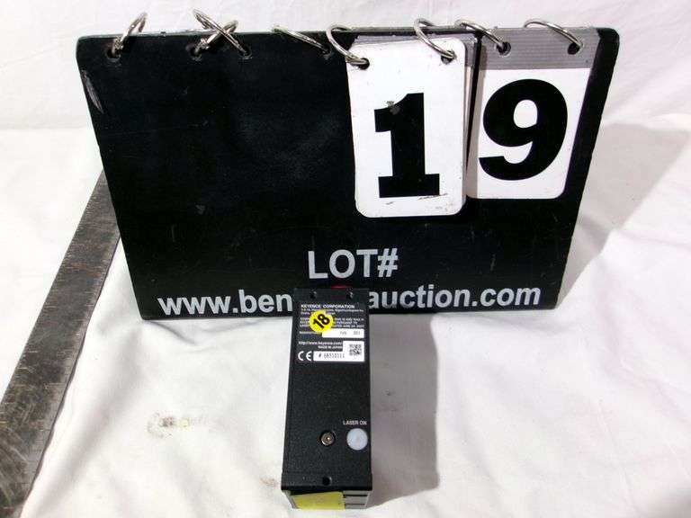 KEYENCE LASER RADIATION