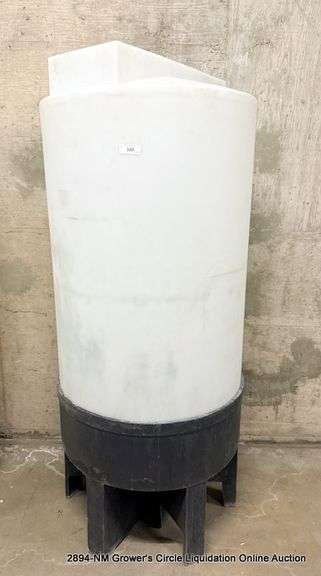 CONE BOTTOM TANK W/ STAND