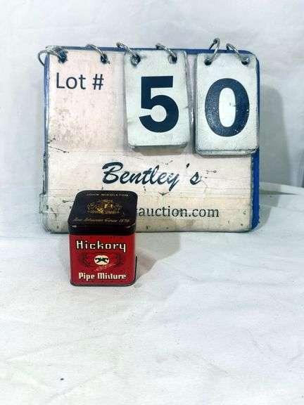 CAN: ASSORTED SCREWS