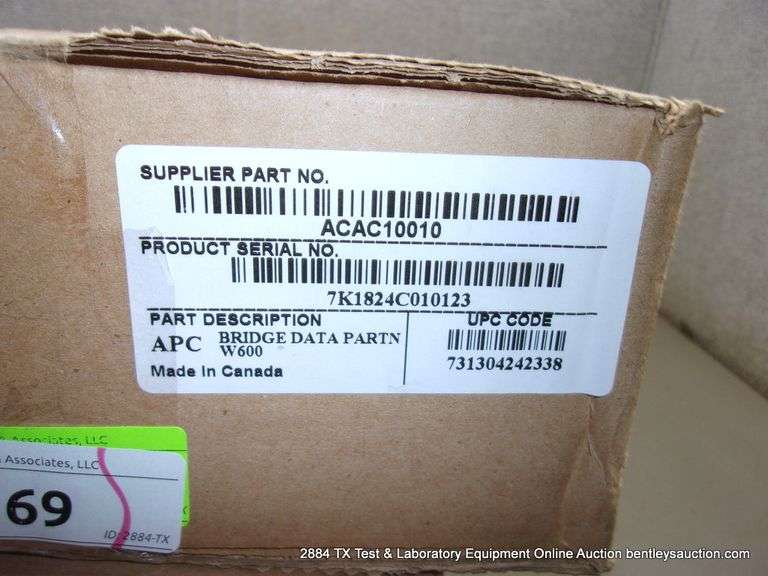 (2) BOXES: APC RACKMOUNT RAILS