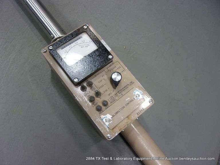 LUDLUM MEASUREMENTS MODEL: 77-3 LONG REACH GEIGER COUNTER