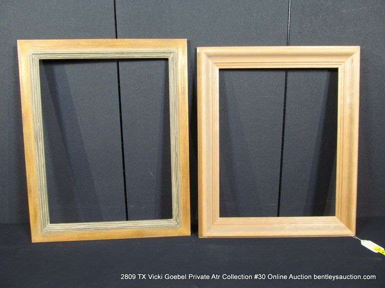 2 LIGHT STAINED WOODEN FRAMES - 2 X MONEY ONE FRAME: 16X20 / 21X25