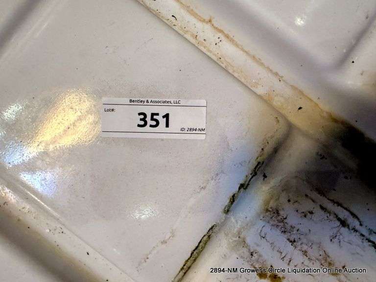 5 - BOTANICARE 4'X8' WHITE MOBILE RACK TRAY - 5 X MONEY