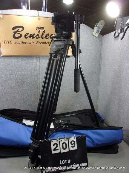 VINTEN PRO TOUCH COMMERCIAL TRI-POD