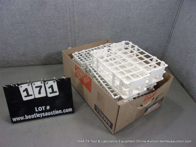 BOX: LABORATORY LAB TRAYS