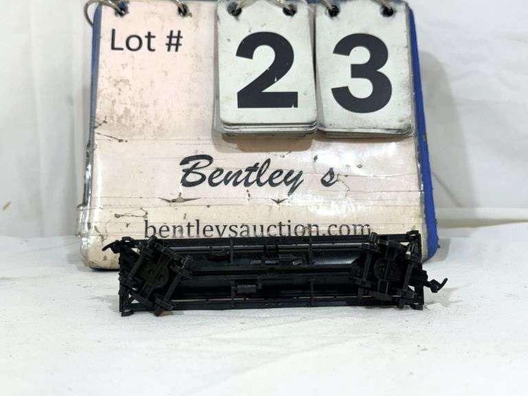 MODEL POWER HO-SCALE MEHANO UNION 10295 1 HATCH TANKER CAR