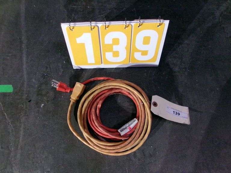 ORANGE EXTENSION CORD