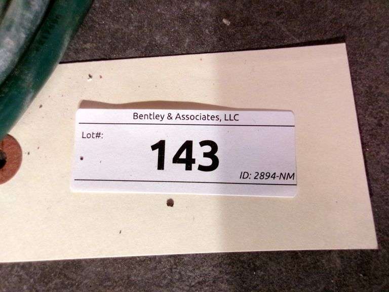 GREEN EXTENSION CORD