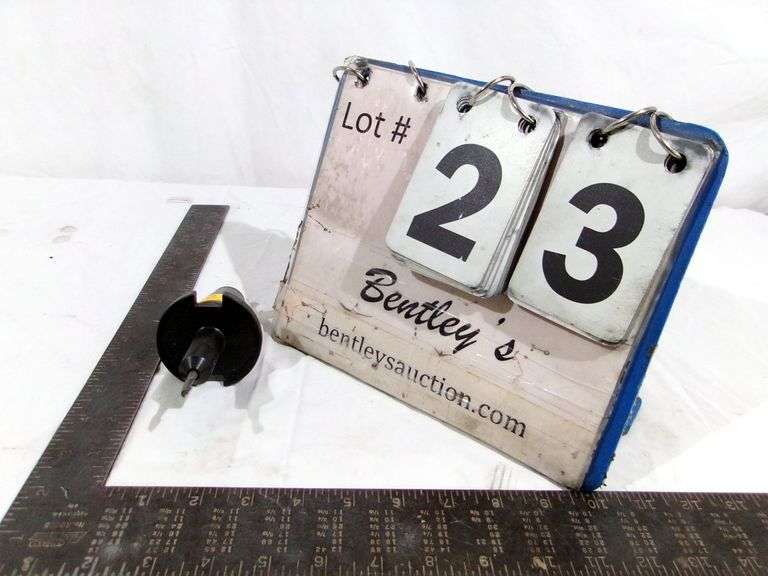 UNIVERSAL ENG. 465227 TOOL HOLDER