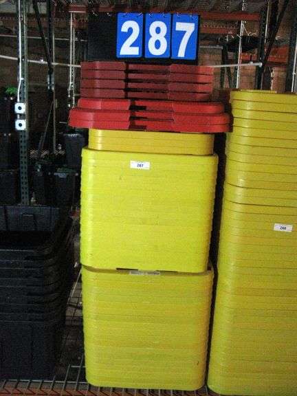 YELLOW AND RED TOTE LIDS, QTY 46