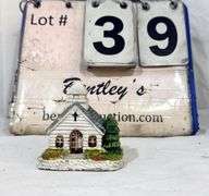 RGA 1992 CHURCH FIGURINE