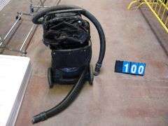 DEWALT 10 GALLON STAINLESS STEEL WET/DRY SHOP VACUUM