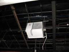 ANDEN GROW-OPTIMIZED INDUSTRIAL DEUIMIDIFIER -  **BUYER IS RESPONSIBLE FOR REMOVING FROM THE CEILING