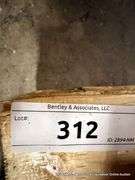 PALLET OF WHITE COFFEE TABLE FRAME