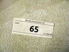 WHITE PLASTIC FOLDING TABLE