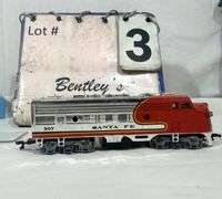 ATHEARN SDP-40 SANTA FE PASS LOCOMOTIVE, HD SCALE W/ CR ROF NJ #8 HO SCALE STEAM LOCOMOTIVE