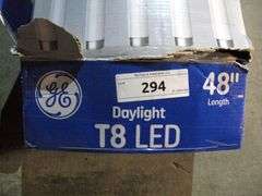 BOX OF T8 LED BULBS, 48"