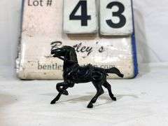 BIN: ASSORTED FIGURINES