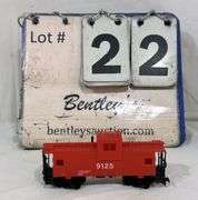 MODEL POWER HO-SCALE 9125 RED SAFETY CABOOSE