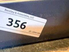 GAVITA PRO 1700E LED 120-277V GROW LIGHT