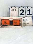MODEL POWER HO-SCALE MAINE CENTRAL RAILROAD BOX CAR 40'
