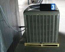 COLEMAN TCD 60B415A 5-TON SPLIT AIR CONDITIONER - **BUYER RESPONSIBLE FOR REMOVAL FROM 2ND FLOOR! SE