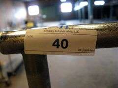 CLOTHING RACK ON WHEELS