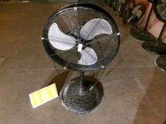 COMMERCIAL ELECTRIC 20 IN. PEDESTAL FAN