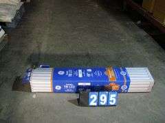 BOX OF T8 LED BULBS, 48"