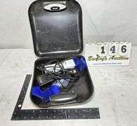 GROOMING SET W/ GUARDS