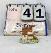 RGA 1992 TUDOR STYLE FIGURINE