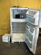 WHITE FRIGIDAIRE REFRIGERATOR