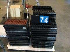 PALLET: HORTICULTURAL TRAYS & MISC. ITEMS